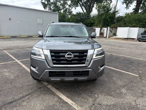 Used 2021 Nissan Armada SL w/ Captain's Chairs Package AWD/4WD image 2