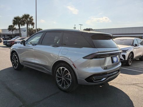 New 2026 Lincoln Nautilus Reserve AWD/4WD image 6
