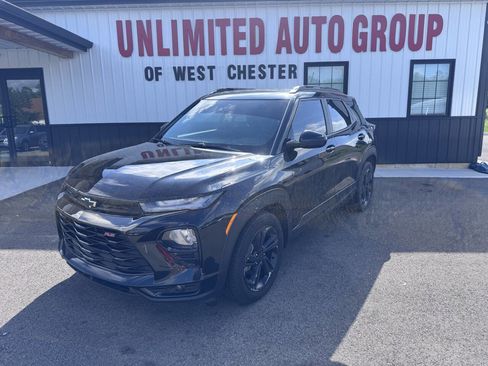 Used 2022 Chevrolet TrailBlazer RS w/ Sun and Liftgate Package FWD image 1
