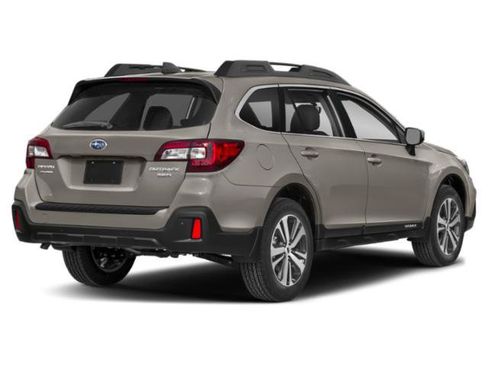 Used 2019 Subaru Outback 3.6R Limited AWD/4WD image 2