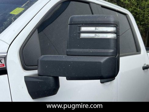 Used 2024 GMC Sierra 2500 Pro image 5