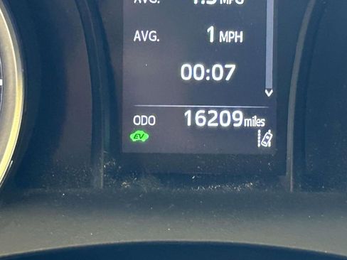 Used 2024 Toyota Camry LE FWD image 26
