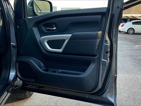 Used 2024 Nissan Titan SV w/ Accessory Utility Package image 41