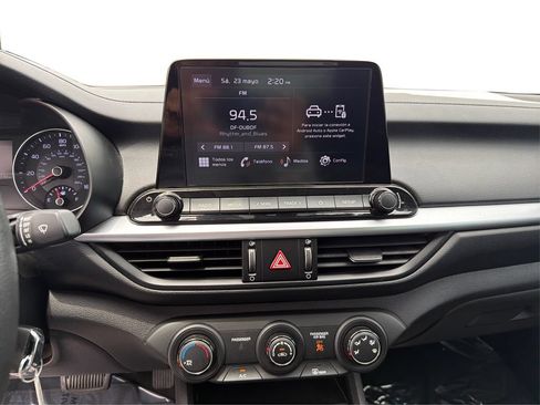 Used 2023 Kia Forte LXS w/ LXS Technology Package FWD image 14