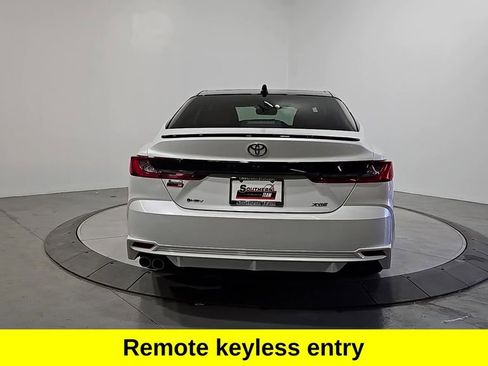 Used 2025 Toyota Camry XSE image 4