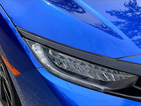 Used 2019 Honda Civic Sport Touring image 32