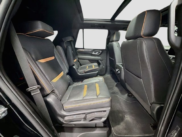 Used 2023 GMC Yukon AT4 w/ AT4 Premium Plus Package AWD/4WD image 24