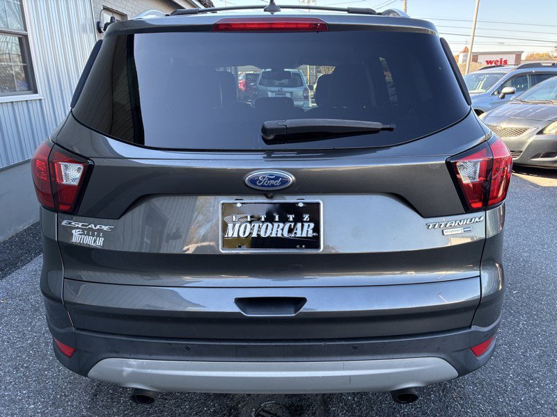 Used 2019 Ford Escape Titanium AWD/4WD image 5
