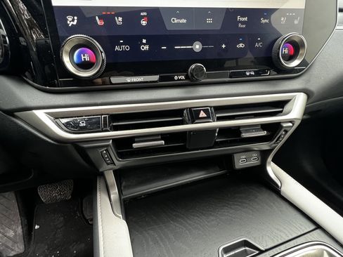 Certified 2024 Lexus RX 350 Premium w/ Convenience Package image 27