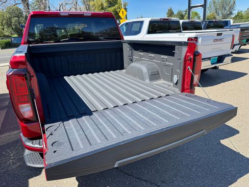 New 2024 GMC Sierra 1500 Elevation image 21