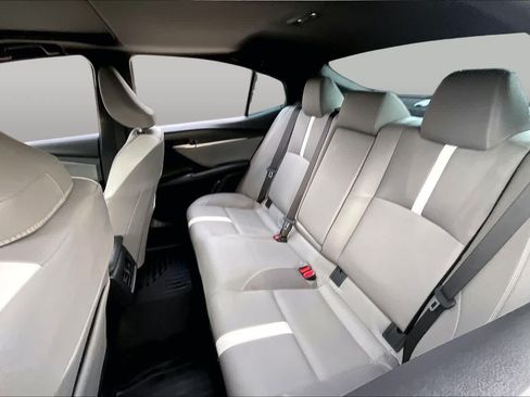Used 2025 Toyota Camry SE w/ Convenience Package FWD image 20