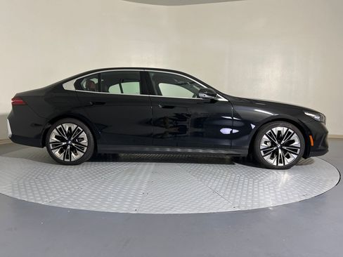 Certified 2026 BMW 540i xDrive 540i xDrive image 7