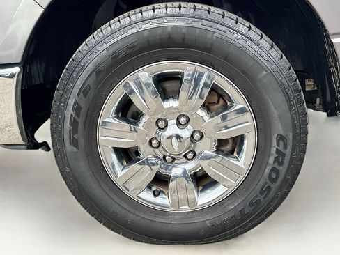 Used 2012 Ford F150 XLT w/ XLT Chrome Pkg image 39