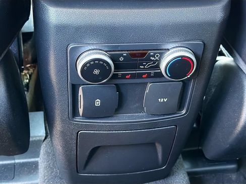 Used 2024 Ford Explorer Limited RWD image 24