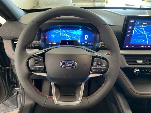New 2026 Ford Explorer ST-Line w/ ST-Line Street Pack AWD/4WD image 19