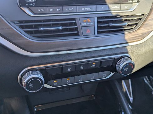 Certified 2024 Nissan Altima 2.5 SV image 23