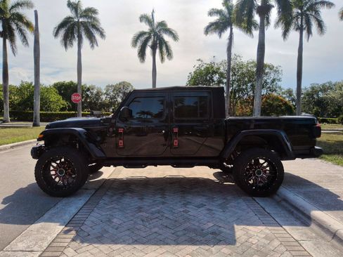 Used 2020 Jeep Gladiator Rubicon AWD/4WD image 15