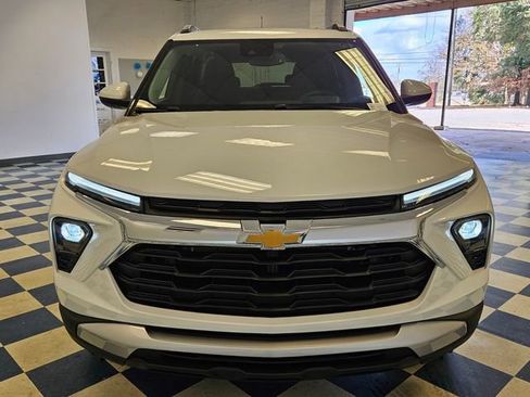 New 2026 Chevrolet TrailBlazer LT w/ Convenience Package image 2