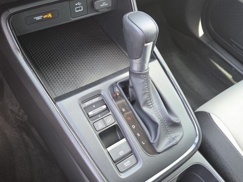 Used 2025 Honda CR-V LX image 30