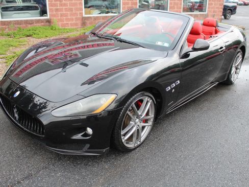 Used 2012 Maserati GranTurismo Sport RWD image 2