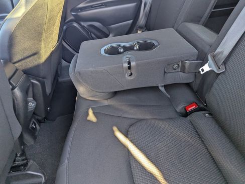 Used 2020 Jeep Renegade Altitude w/ UConnect 8.4 Nav Group image 17