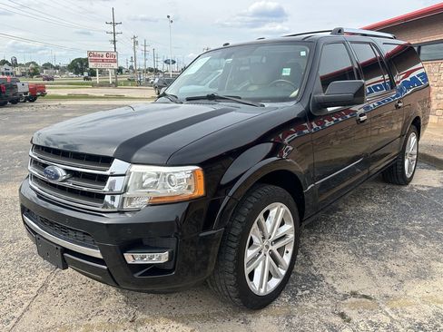 Used 2016 Ford Expedition EL Limited w/ Equipment Group 301A AWD/4WD image 5