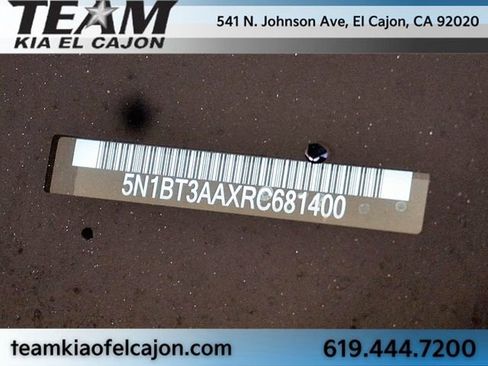 Used 2024 Nissan Rogue S FWD image 34