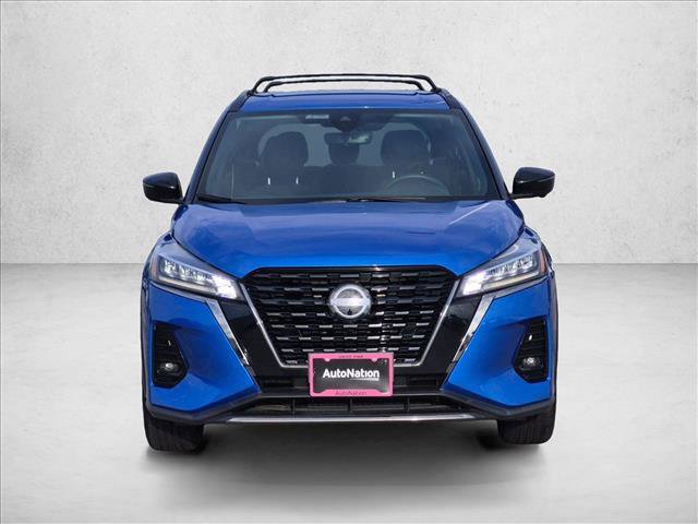 Used 2023 Nissan Kicks SR w/ Interior Electronics Package FWD image 2