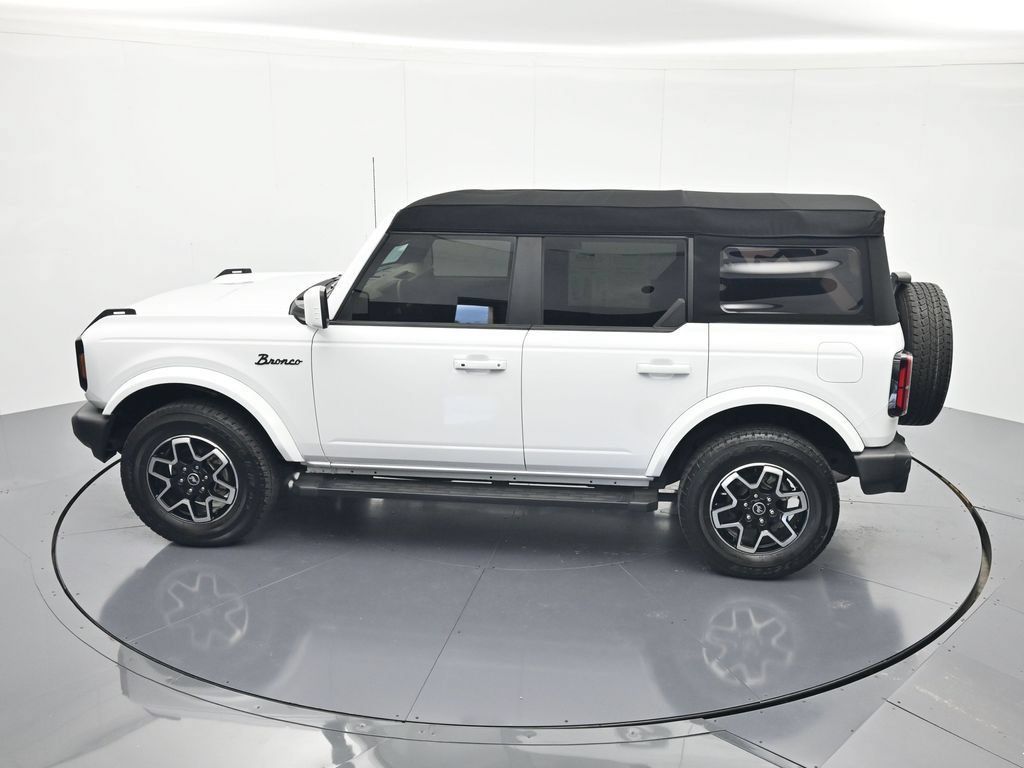 Certified 2024 Ford Bronco Outer Banks AWD/4WD image 36