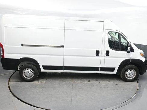 Used 2024 RAM ProMaster 2500 w/ Convenience Group FWD image 28