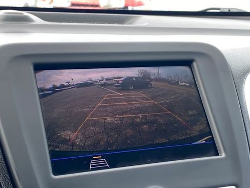 Used 2020 Chevrolet Equinox LT w/ Driver Convenience Package FWD image 28