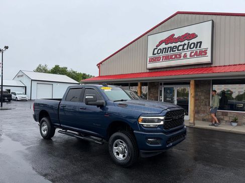 Used 2024 RAM 2500 Big Horn w/ Night Edition AWD/4WD image 1