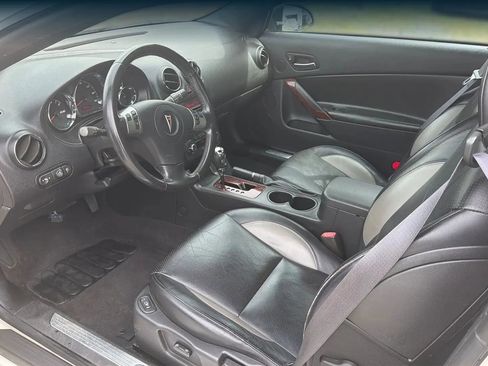 Used 2008 Pontiac G6 GT FWD image 23