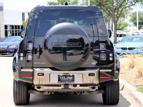 Used 2022 Land Rover Defender 110 X image 10