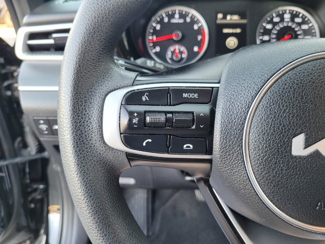 Certified 2022 Kia K5 LXS FWD image 23