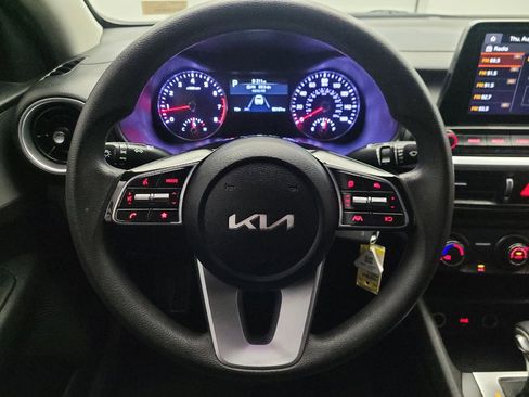 Used 2023 Kia Forte LXS w/ LXS Technology Package FWD image 22