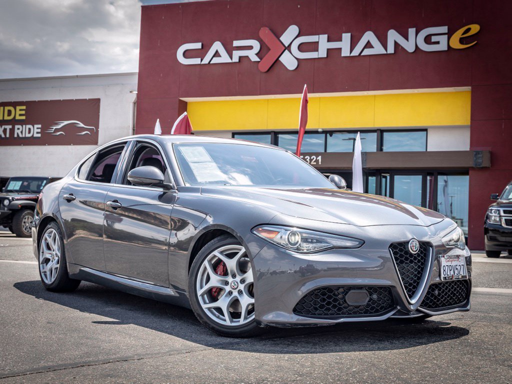 Used 2018 Alfa Romeo Giulia Ti w/ TI Leather Package RWD image 1