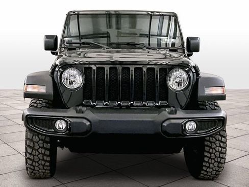 Used 2023 Jeep Wrangler Sport AWD/4WD image 3