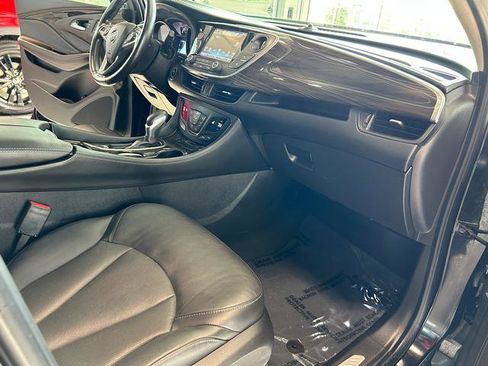 Used 2019 Buick Envision Essence image 23