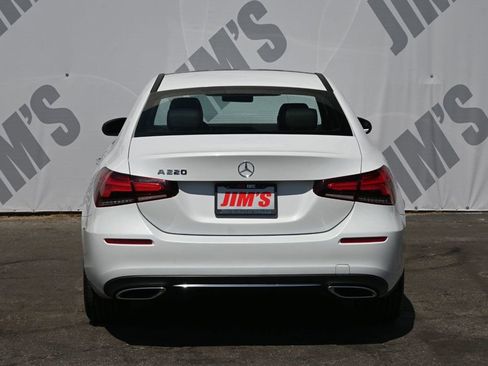 Used 2021 Mercedes-Benz A 220 image 5