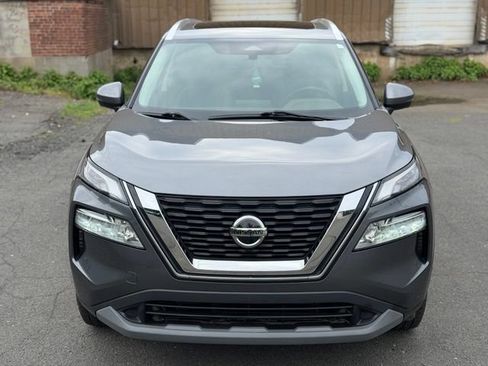 Used 2021 Nissan Rogue SV AWD/4WD image 2