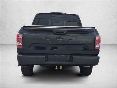 Used 2021 Nissan Titan PRO-4X w/ Pro-4x Convenience Package AWD/4WD image 4