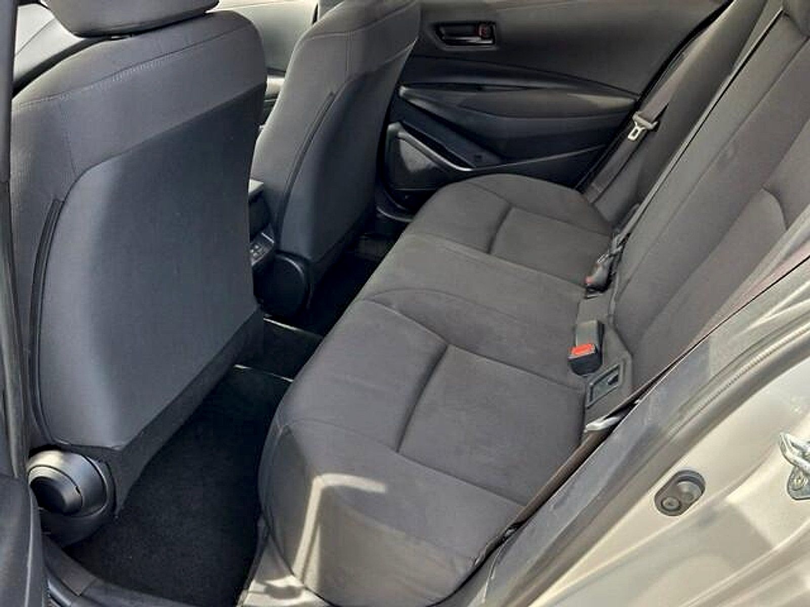 Used 2026 Toyota Corolla LE FWD image 11
