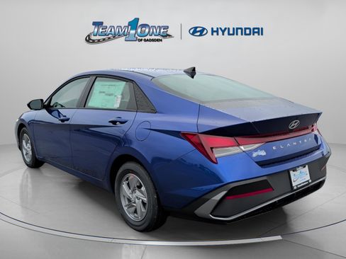 New 2026 Hyundai Elantra SE w/ Cargo Package image 6
