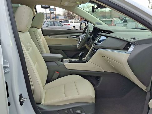 Used 2023 Cadillac XT5 Premium Luxury w/ Technology Package image 29