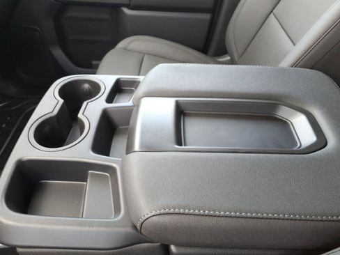 New 2026 GMC Sierra 2500 Pro AWD/4WD image 17