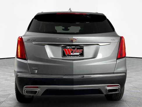 Used 2025 Cadillac XT5 Premium Luxury w/ Technology Package AWD/4WD image 5