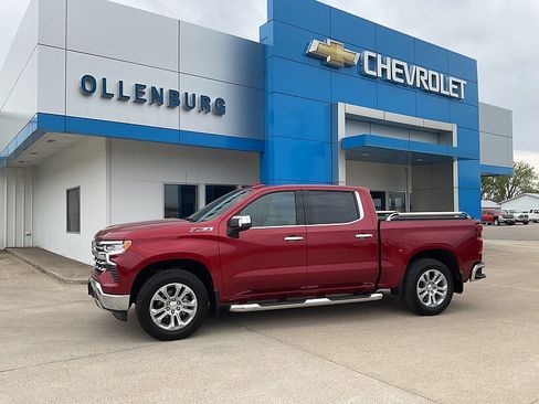 Used 2025 Chevrolet Silverado 1500 LTZ AWD/4WD image 1