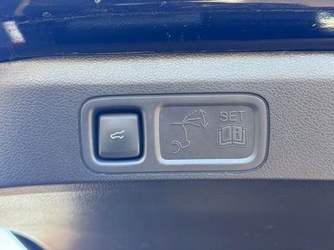 Used 2024 Lincoln Navigator L Reserve image 33