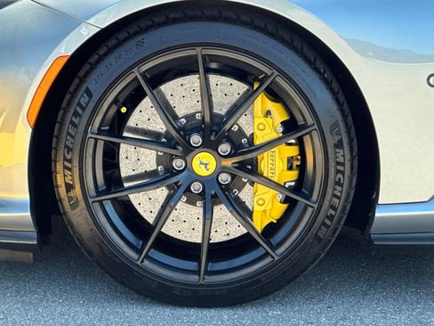Used 2018 Ferrari 812 Superfast RWD image 43